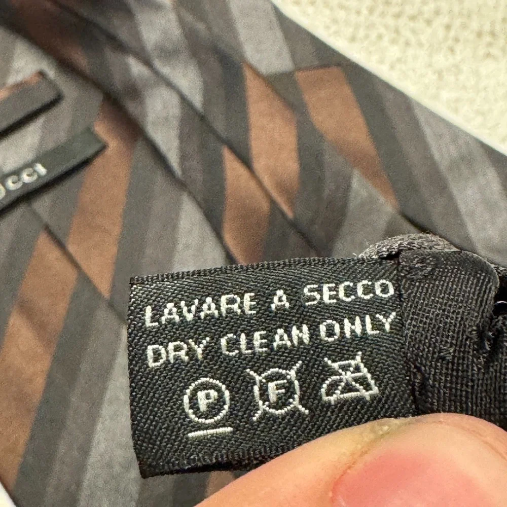 Gucci Tie Black Gray Brown Diagonal Stripe Italy Silk Monogram Designer Grunge
